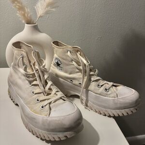Womens Converse Chuck Taylor All Star Hi Lugged Sneaker